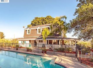 11663 Foothill Rd, Sunol, CA 94586