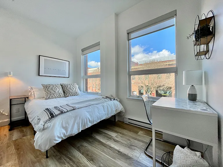 595 Pandora Ave #203 — Photo 6