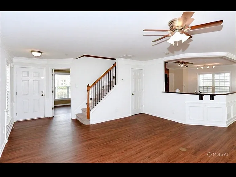 257 Balaban Cir #257 — Photo 3