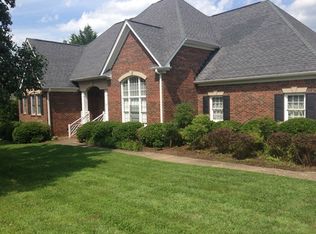 2204 Brigham Rd, Greensboro, NC 27409