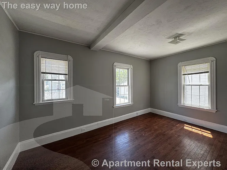 51 Glendale St #2 — Photo 8