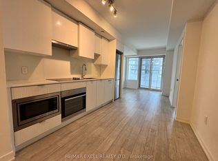 99 Broadway Ave #712, Toronto, ON M4P 0E3