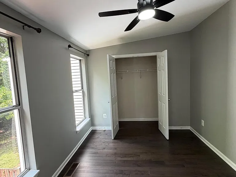 3423 Lindenwood Dr — Photo 14