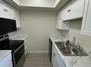 11026 N 16th Ave, Phoenix, AZ 85029