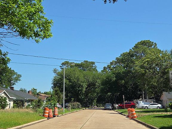 5th image of 7315 Tall Pines Dr