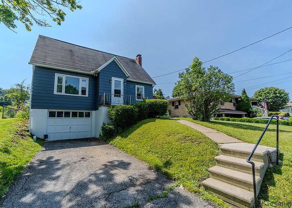 1st image of 206 Rean St