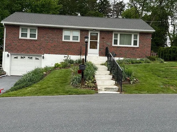 41 Jayann Dr, Lebanon, PA 17042