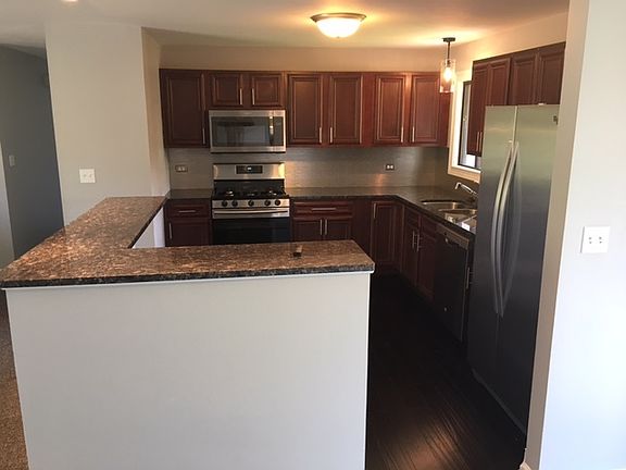 4th image of 138 E Fairfield Way