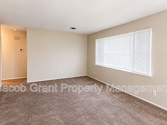 3rd image of 298 W 17th St #288