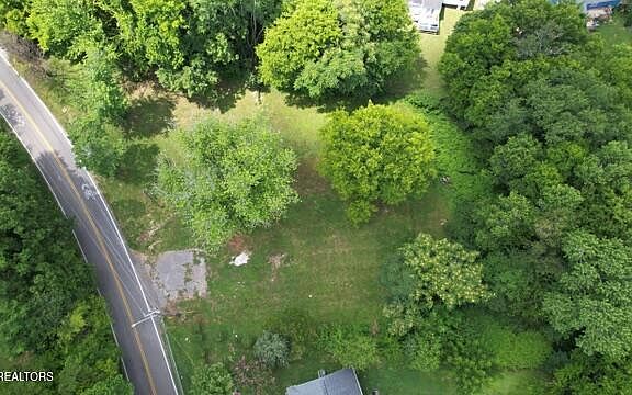 2nd image of 4309 Bruhin Rd