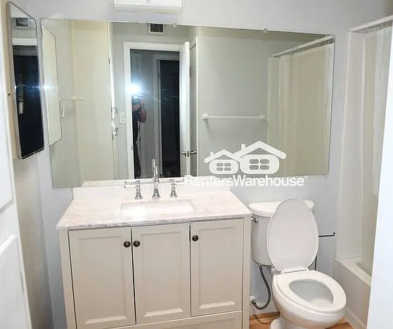 8420 E Edgemont Ave — Photo 10