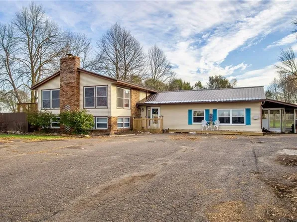 9725 County Line Road, Elk Mound, WI 54739