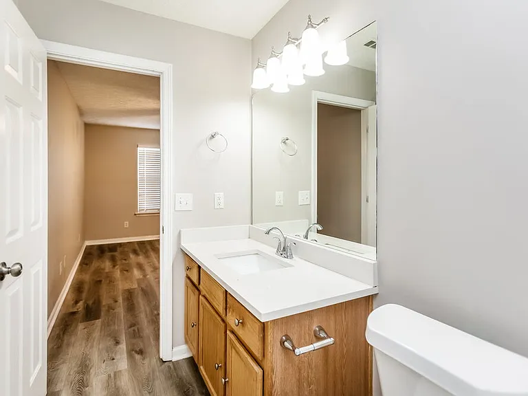 205 Silver Ridge Dr — Photo 14