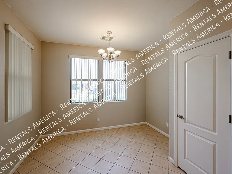 2218 N 135th Dr — Photo 6