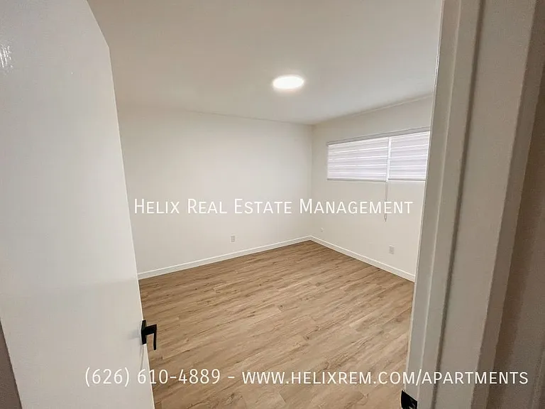 1313 Huntington Dr #7 — Photo 13