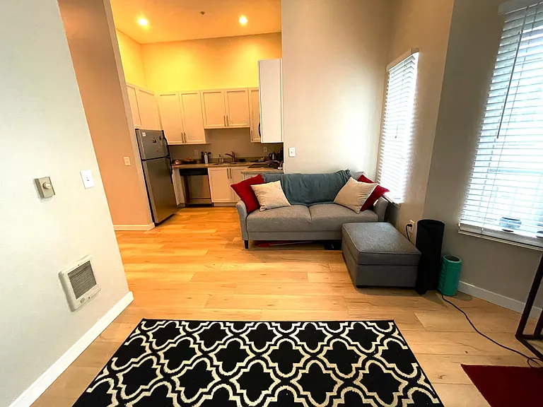 3028 Western Ave #316 — Photo 4