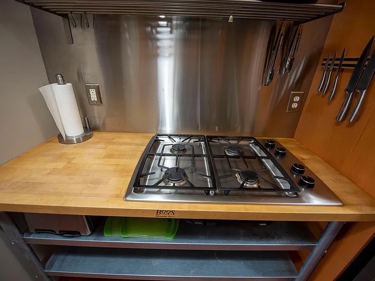 336 W Broadway #310 — Photo 10