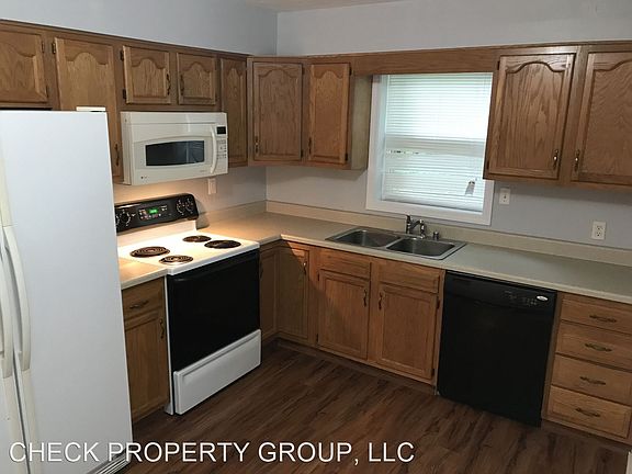 4th image of 202 Hardin St APT 2