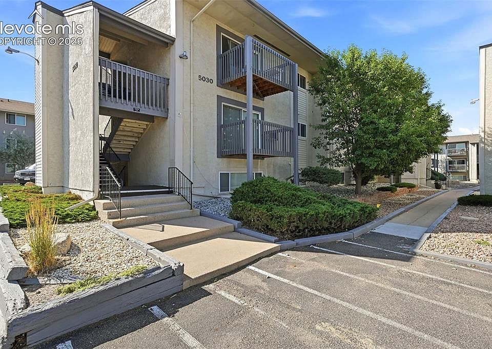 1st image of 5030 El Camino Dr APT 11