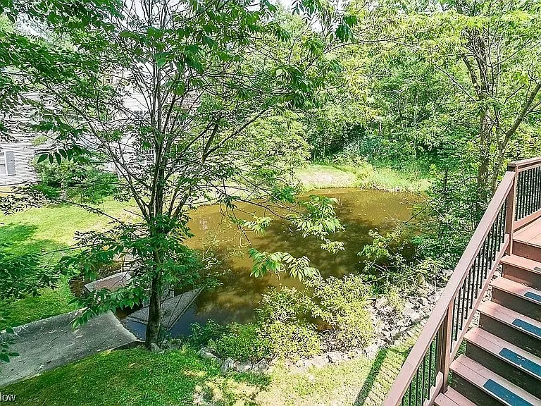 1909 Stoney Run Cir — Photo 19