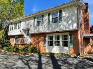 1607 Avondale Dr, Altavista, VA 24517