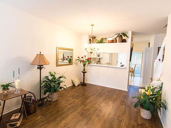 4th image of 2331 Lake Woodberry Cir