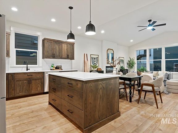5th image of 1713 N 31st St