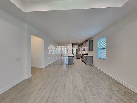 3rd image of 13519 Batten Ln