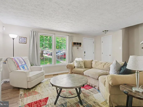 351 Delmar Ct, Abingdon, MD 21009