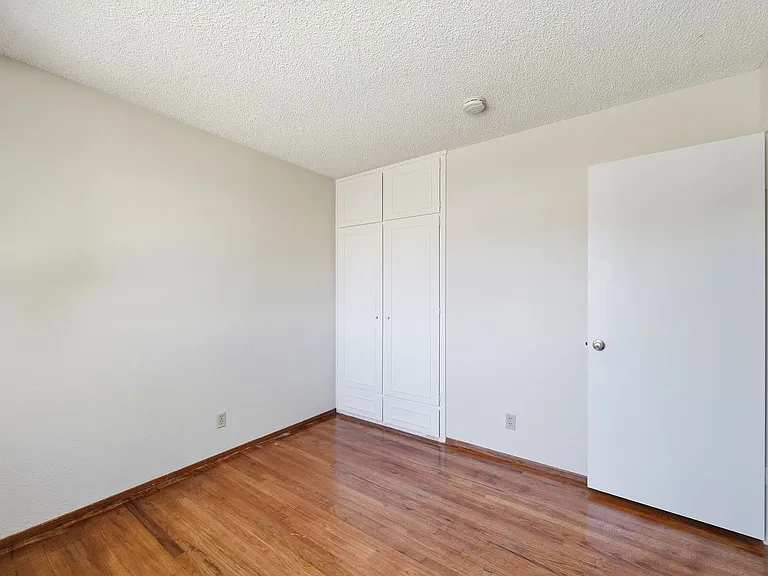 5880 Taormino Ave — Photo 25