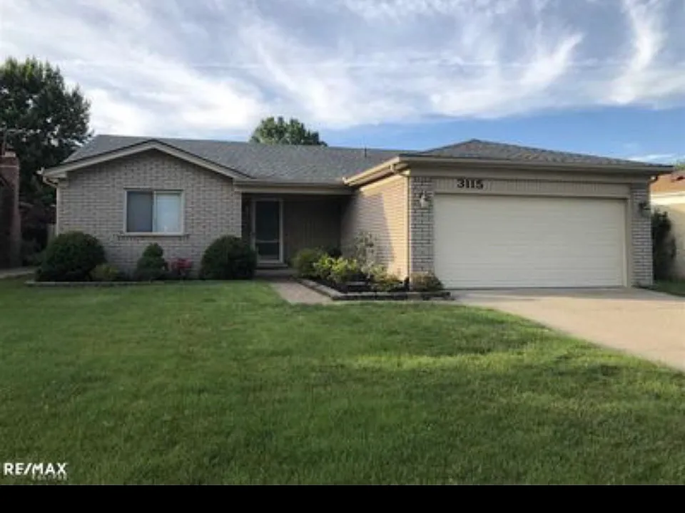 3115 Franklin Park Dr