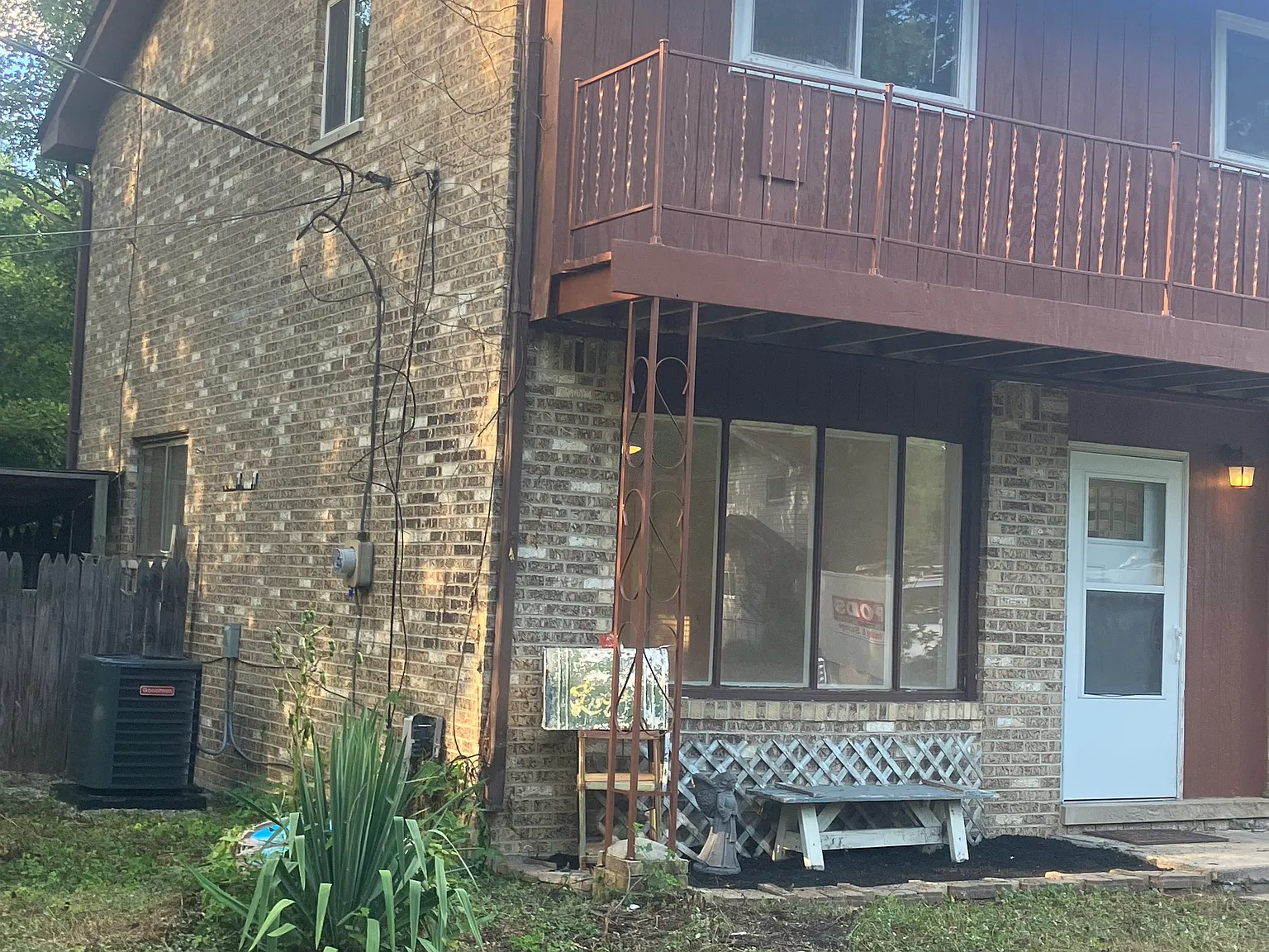 3 bed, 1787 sqft, $1,975 — Photo 3