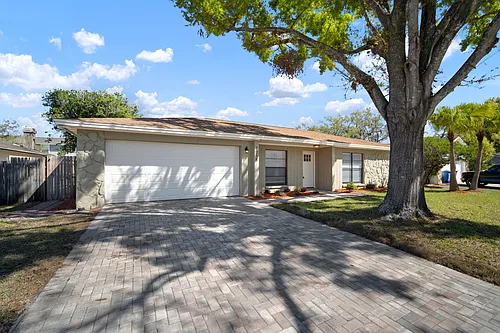 1218 Lornewood Dr Photo 1