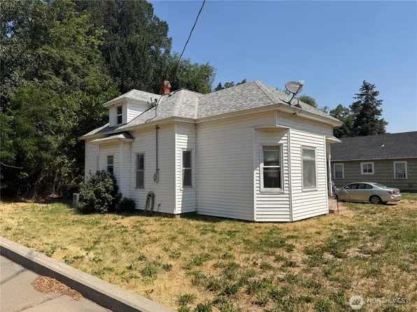 203 E Patit Street, Dayton, WA 99328