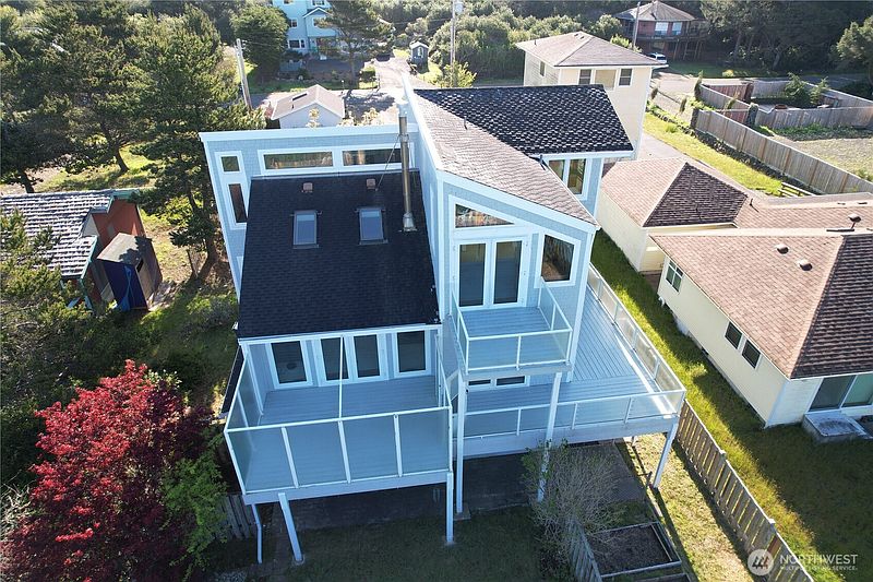 2nd image of 271 Sand Dune Avenue NW