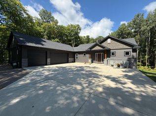 22178 Eagle View Dr, Deerwood, MN 56444
