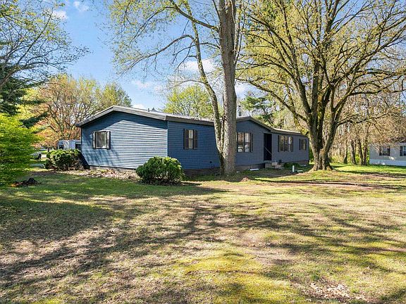 2nd image of 12514 Bonnie Ln