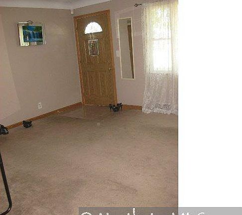 5th image of 7238 Chicago Avenue