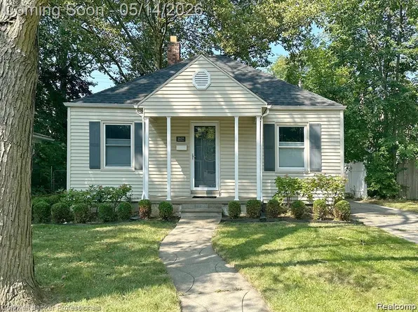 2659 Ellwood Ave, Berkley, MI 48072