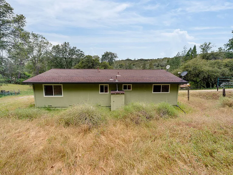 1019 Mount Aukum Ct — Photo 26