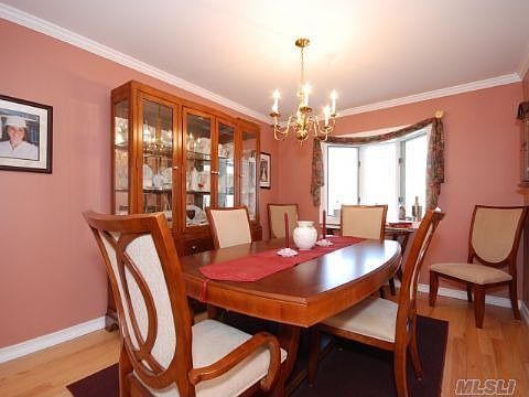4th image of 63 Patchogue Dr