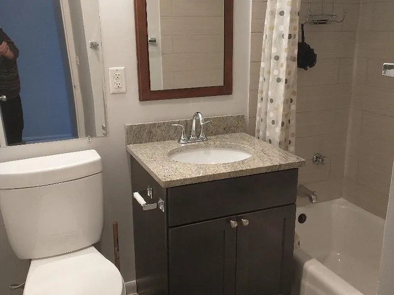 4250 N Marine Dr #1203 — Photo 6