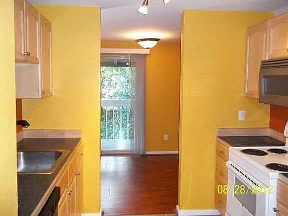 2nd image of 20126 66th Pl W APT 3F