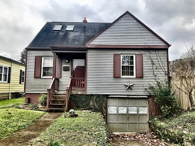 173 Paxton Ave photo 1