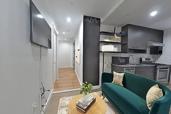 324 Grand St #3B — Photo 7