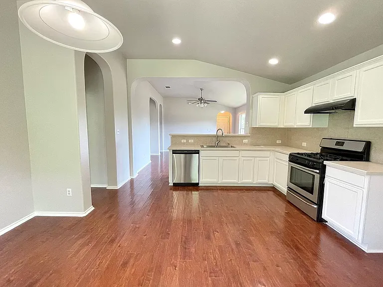 3101 Barksdale Dr — Photo 19