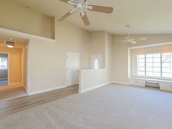 3rd image of 105 Furber Ln