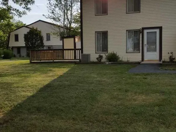 83 King Henry Cir, Rosedale, MD 21237