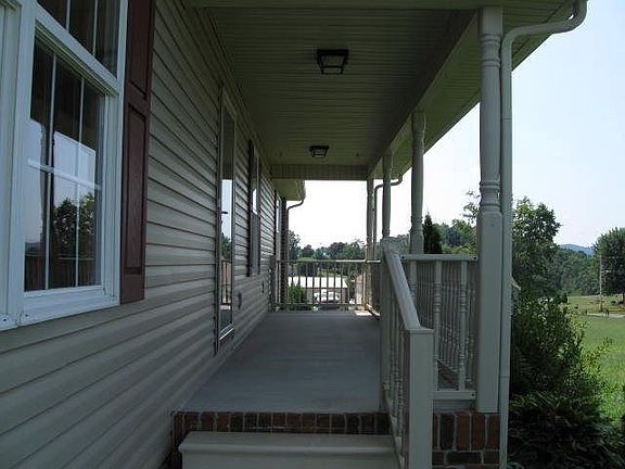 2nd image of 116 Hawk Landing Dr