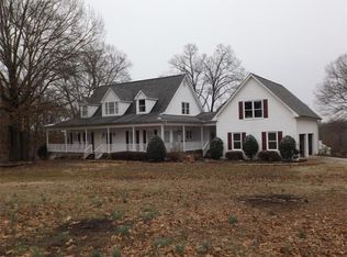 5630 Crow Rd, Cumming, GA 30041